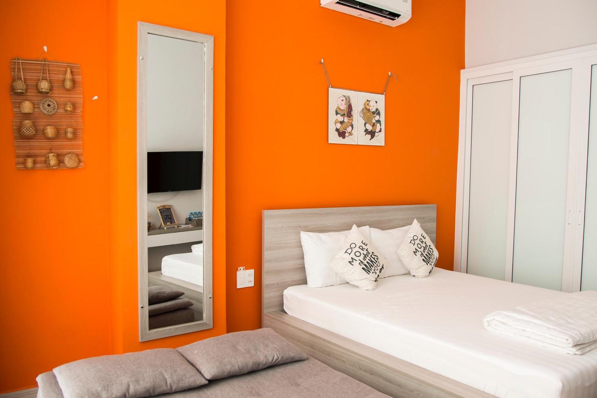 Chibi Guest house 3*
